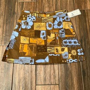 ⛳️ NWT K.T. Golf by Keneth Tool brand women’s golf skort